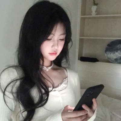 女学生和亨利先生
